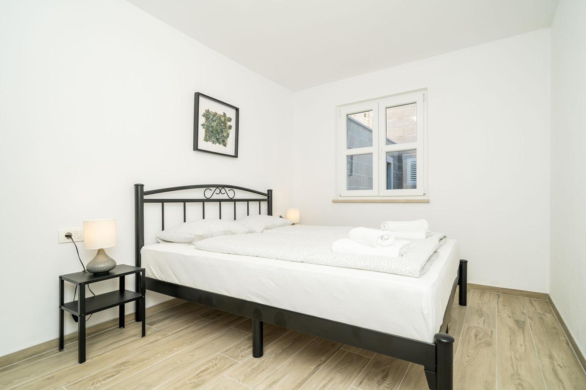 Residence & Pool Villa Schwarz Suites ซัฟทัท ห้อง รูปภาพ